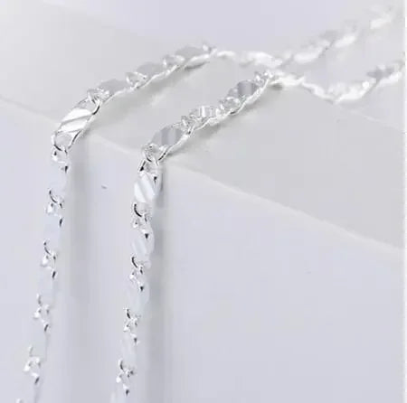 The Sleek Flat Link Necklace