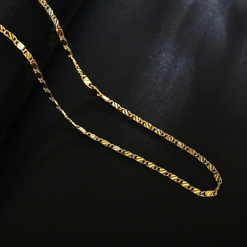 The Sleek Flat Link Necklace