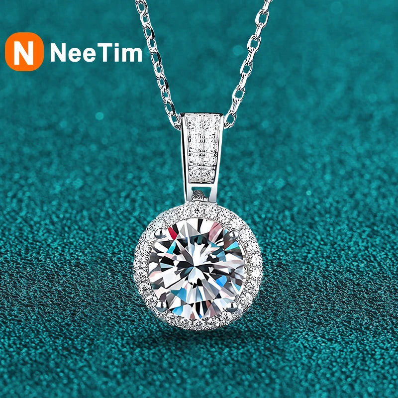 The 2CT Signature Moissanite Pendant