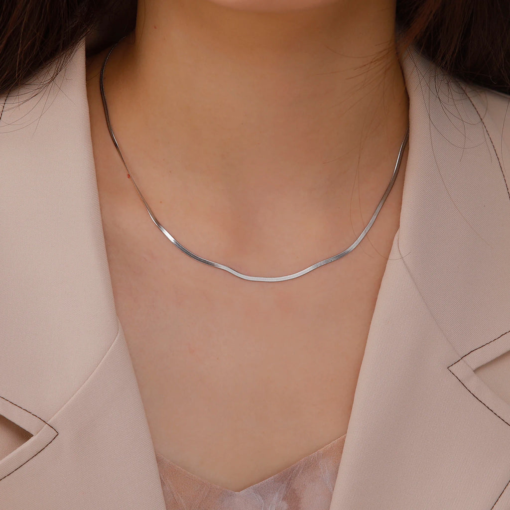 The Elegant Herringbone Choker