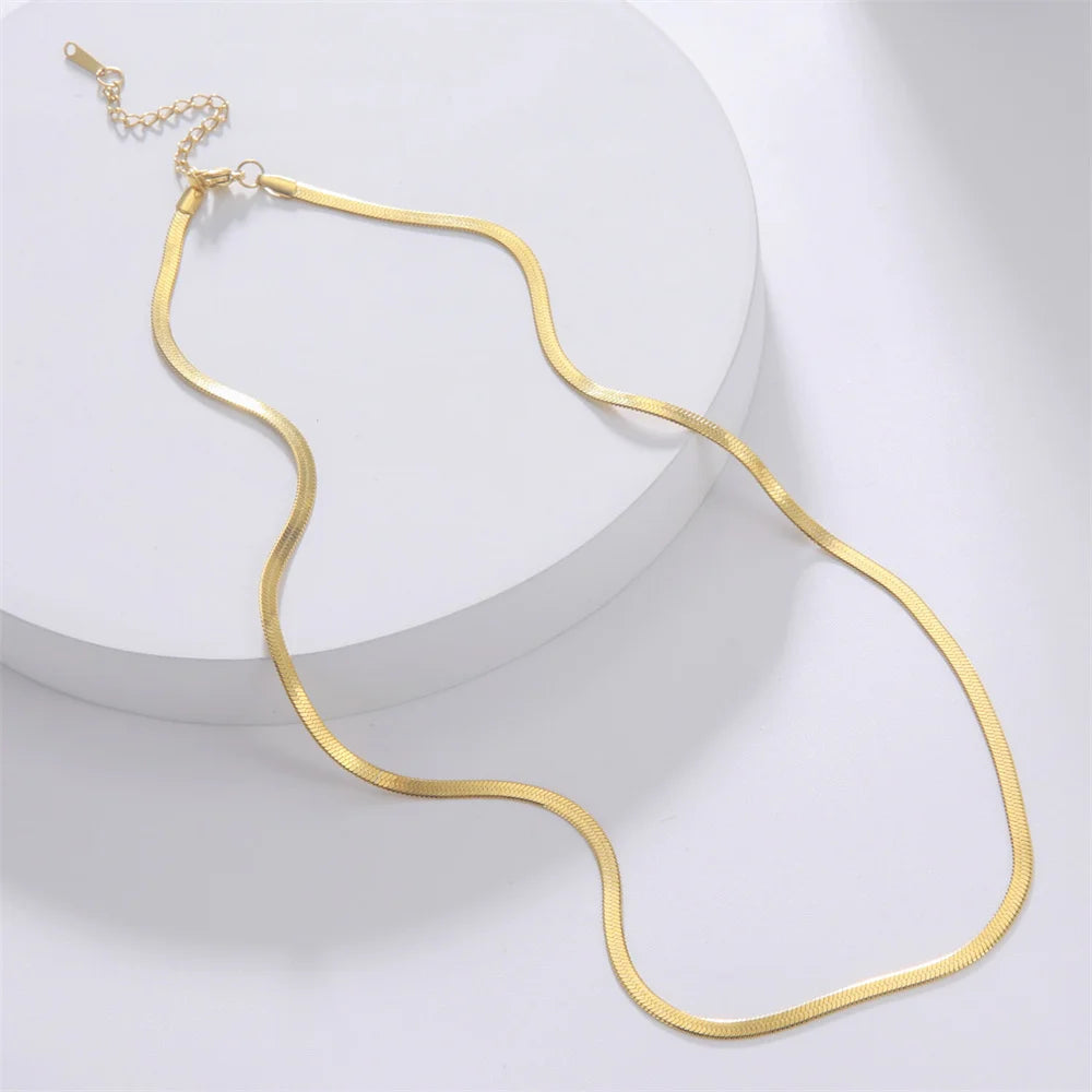 The Elegant Herringbone Choker