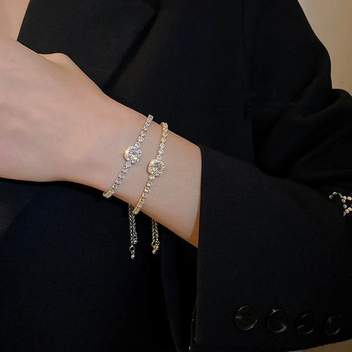Radiant Square Crystal Gold Bracelet - Elegant 18K Gold Accessory